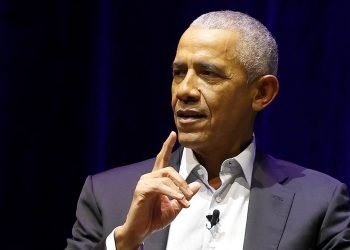 Former Navy SEAL Rep. Eli Crane fires off message for ex-President Obama: ‘Probably best to sit this one out’