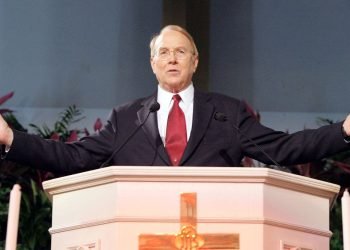 Dr. James Dobson, Focus on the Family founder and advisor to 5 presidents, dead at 89