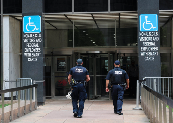 ICE Ordered to Fix ‘Horrifying’ Conditions at NYC Facility After Migrant Complaints