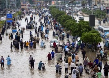 Death toll climbs to 17 as monsoon showers batter Karachi again