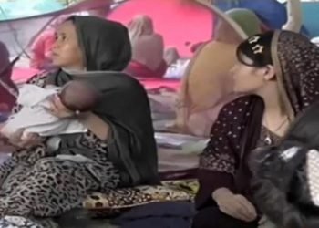 Afghan refugees stuck in Pakistan await third country relocation