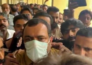 Saeed Ghani’s brother remanded in police custody in govt employee assault case