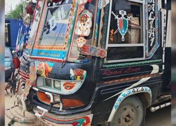 Woman among three crushed to death by speeding bus in Karachi