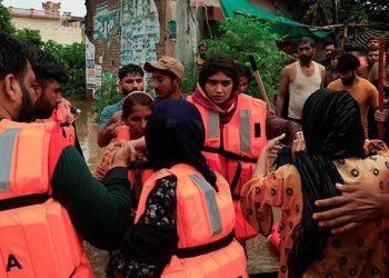 Over 200,000 evacuated as India’s dam water release puts Pakistan on ‘exceptionally high’ flood alert