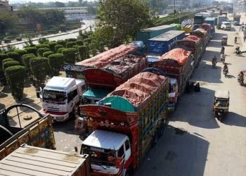 Heavy traffic banned in Karachi on Rabi ul Awal 11, 12