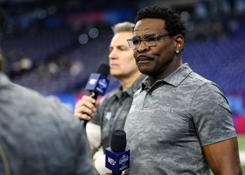 Cowboys legend Michael Irvin reveals details of cocaine arrest