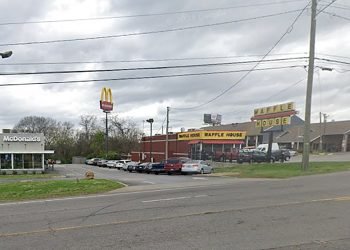 Decapitated body discovered near Nashville Waffle House