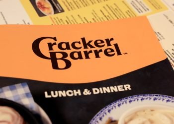 Cracker Barrel ditches new logo after uproar and more top headlines