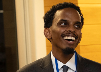 Socialist Dem mayoral candidate knocked over foreign-language rally as he loses key endorsement