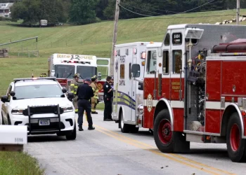 5 police officers shot, 3 dead in Pennsylvania, FBI investigating