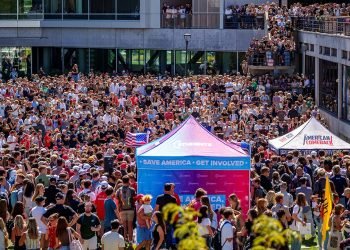 Charlie Kirk assassination witnesses describe minimal security, horrifying shooting