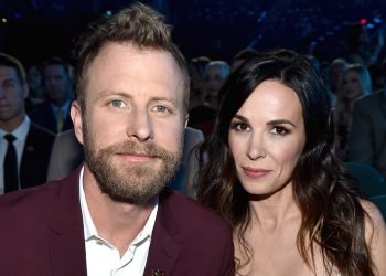 Country star Dierks Bentley admits he and wife Cassidy sleep in separate bedrooms