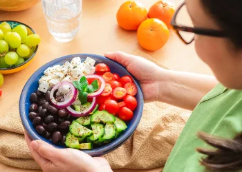 Heart surgeon reveals what to eat (and not eat) for optimal cardiac health