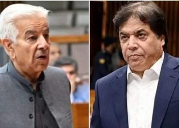 ‘Resign if you have differences with govt’: Hanif Abbasi tells defence czar