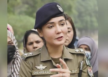 ASP Shehrbano becomes first Pakistani woman officer selected for Asia 21 fellowship