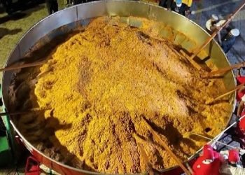Lagos chef sets Guinness record with 8,780-kg serving of Nigerian jollof rice