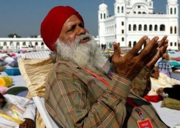 Sikh pilgrims barred from travelling to Pakistan sparks strong reaction