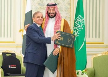 ‘Huge, historic’: Experts hail Pakistan’s defence pact with Saudi Arabia