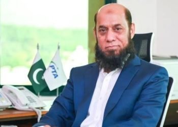 IHC suspends single-bench ruling, reinstates PTA chairman Hafeez Ur Rehman