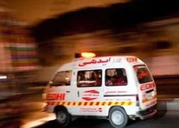 Two women succumb to injuries in Karachi building fire