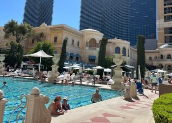 Las Vegas attempts to woo locals with steep discounts as out-of-towners skip Sin City