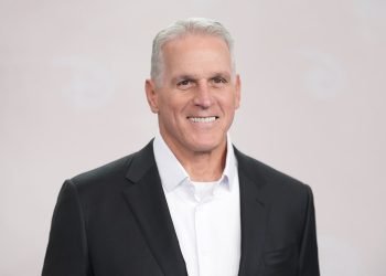 ‘Golden Bachelor’ star Mel Owens makes painful confession about his ex wife on reality show season premiere