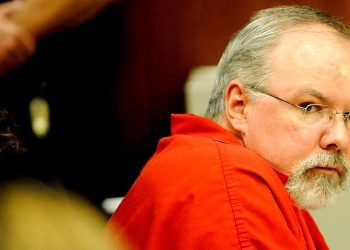 Serial killer FBI informant tricked feds for years while preying on victims: former agent