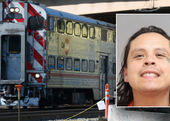 Blue city felon with violent history arrested in deadly train platform stabbing after parole release: report