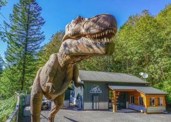 Buy yourself a life-sized T-Rex and six other absolutely nuts stories from September