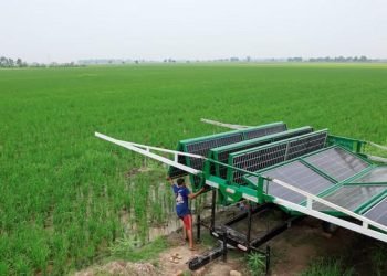 Solar-powered farming digging Pakistan into a water catastrophe