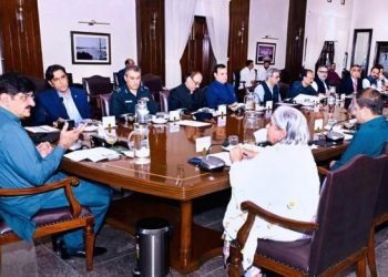 Sindh considers blocking SIMs, CNICs of parents refusing to vaccinate children against polio