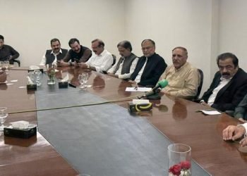 Govt, JAAC strike landmark deal, ending weeks of violent unrest in AJK