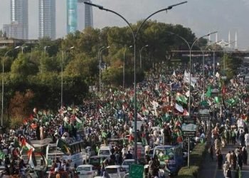 TLP protest: Islamabad, Pindi face roadblocks, mobile data service suspension