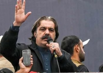 PTI’s rush to elect new KP CM may block election