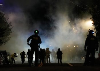 Portland police sergeant appears to criticize assault victims for antagonizing anti-ICE protesters