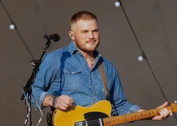 Zach Bryan faces country music backlash over ‘Bad News’ song targeting Trump’s ICE operations